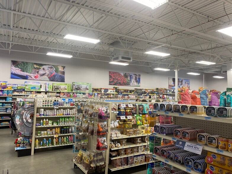 More Photos Of US 17 & Halstead Extensio, Elizabeth City Unknown For Lease