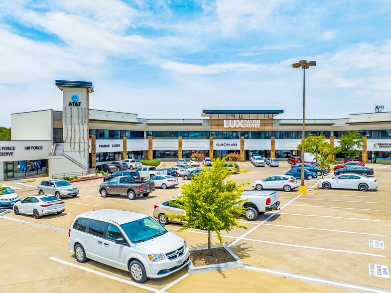 More Photos Of 4100-4160 S Cooper St, Arlington Freestanding For Lease