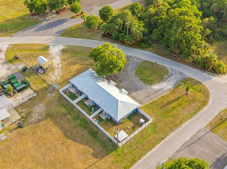 More Photos Of , Okeechobee Multifamily For Sale