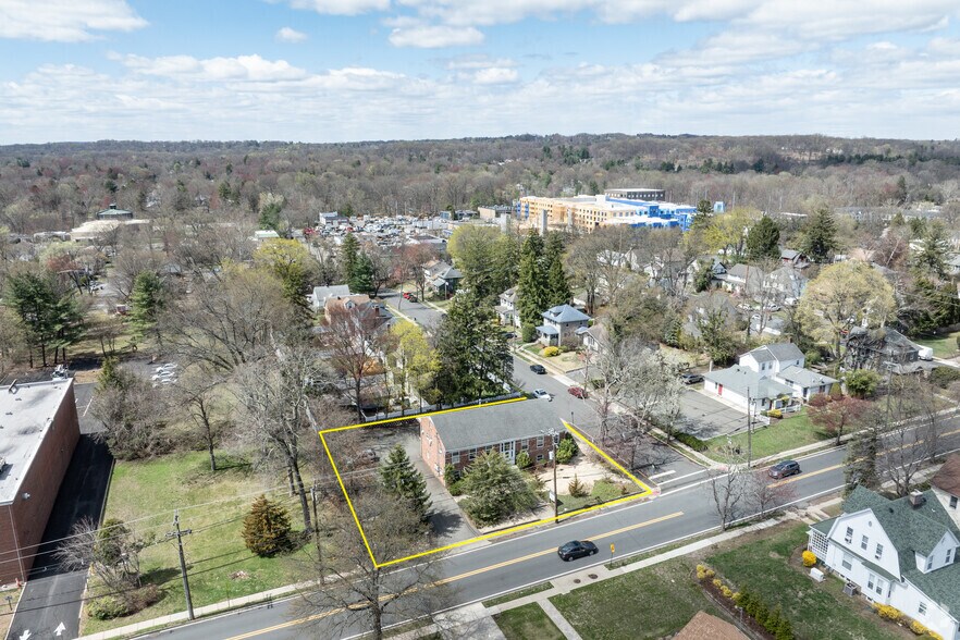 More Photos Of 185 Broadway, Hillsdale Medical For Sale