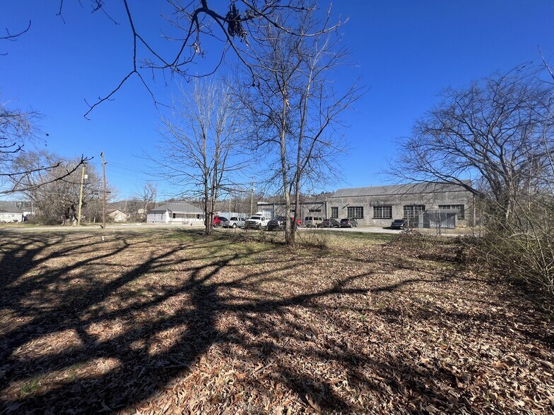 More Photos Of 4511 Dodds Ave, Chattanooga Warehouse For Sale