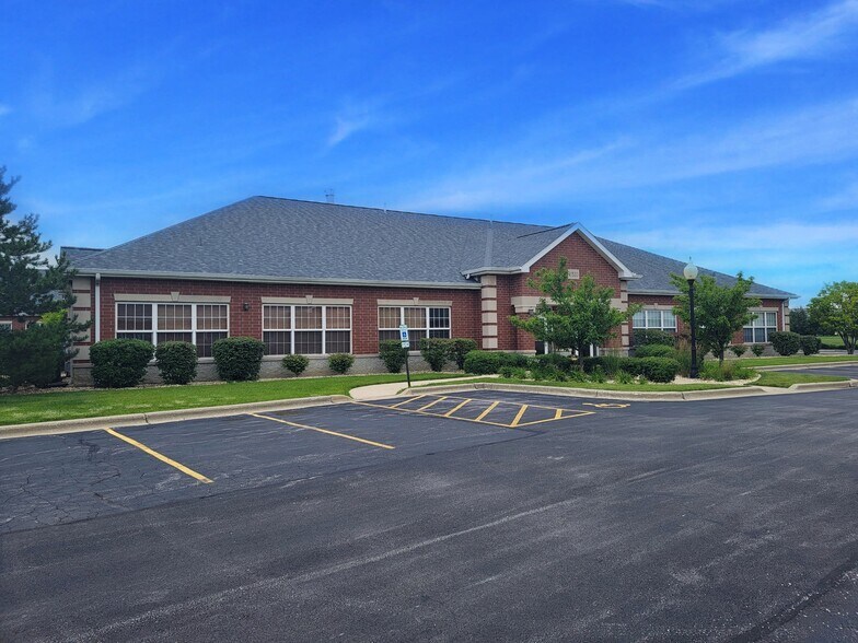 More Photos Of 11520 W 183rd St, Orland Park Medical For Sale