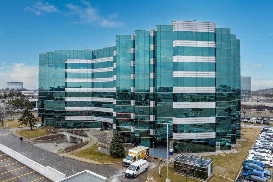 More Photos Of 2700 Matheson Blvd E, Mississauga Office For Sale