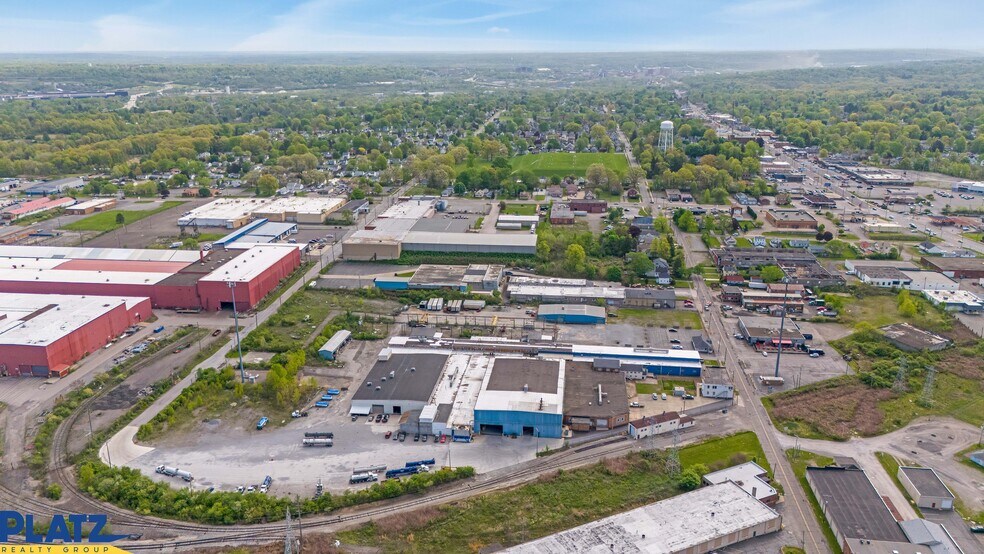 More Photos Of 3700 Oakwood Ave, Youngstown Manufacturing For Lease