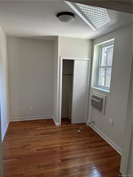 More Photos Of 2476 Arthur Ave, Bronx Apartments For Sale