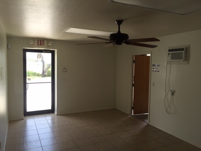 More Photos Of 451 W Nolana Loop, Pharr Warehouse For Lease