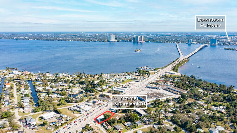 More Photos Of , North Fort Myers General Retail For Sale