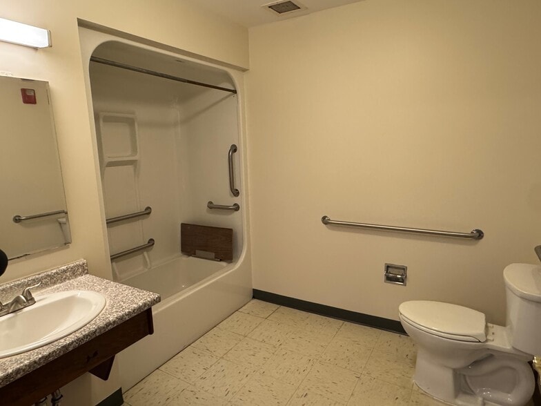 More Photos Of 8 Wesleyan St, Fort Fairfield Assisted Living For Sale