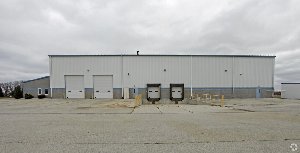 More Photos Of W6974 County Rd OO, Fond Du Lac Warehouse For Lease