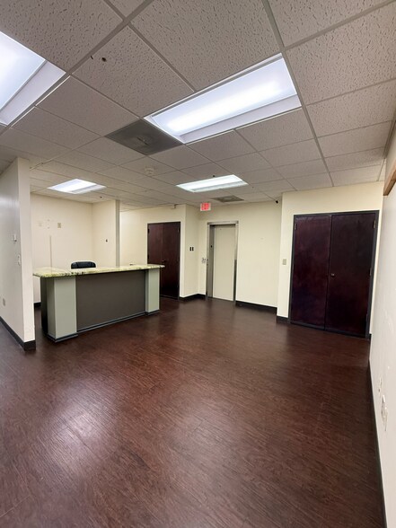 More Photos Of 221 NE Ivanhoe Blvd, Orlando Loft Creative Space For Lease