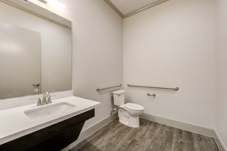 More Photos Of 18930 Kuykendahl Rd, Spring Medical For Lease