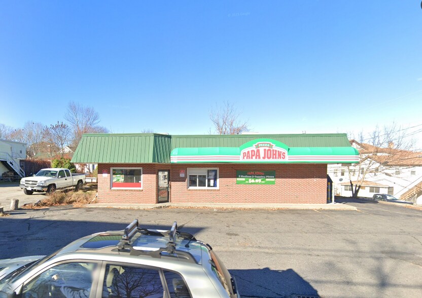 More Photos Of 222 Elm St, Biddeford Fast Food For Sale