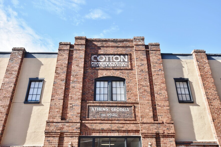 More Photos Of 269 N Hull St, Athens Apartments For Lease