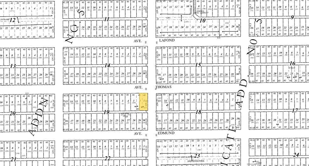 More Photos Of 1342 Thomas Ave, Saint Paul Storefront Retail Residential For Lease