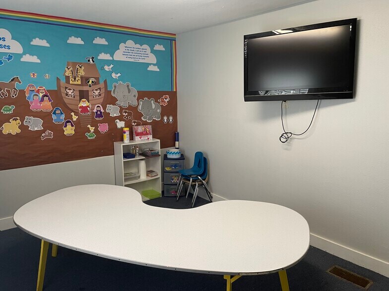 More Photos Of 311 E Homan St, Baytown Religious Facility For Sale