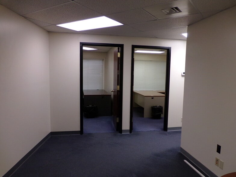 More Photos Of 401 Gilford Ave, Gilford Office For Lease