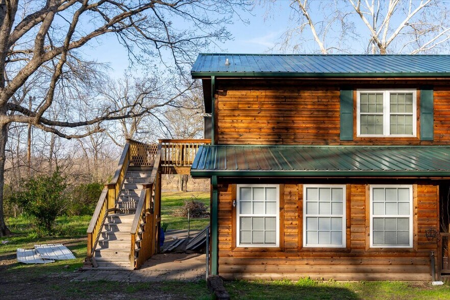 More Photos Of 9596 N 447 Rd, Spavinaw Trailer Camper Park For Sale