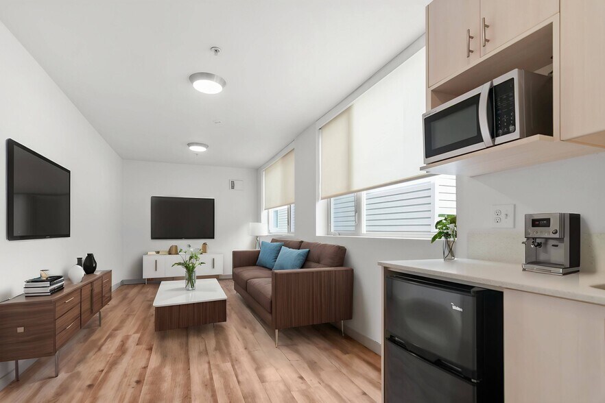 More Photos Of 1414 E Yesler Way, Seattle Apartments For Sale