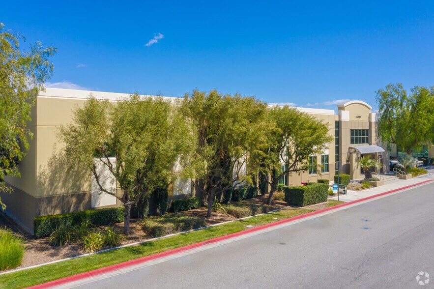 More Photos Of 4097 Trail Creek Rd, Riverside Light Manufacturing For Lease