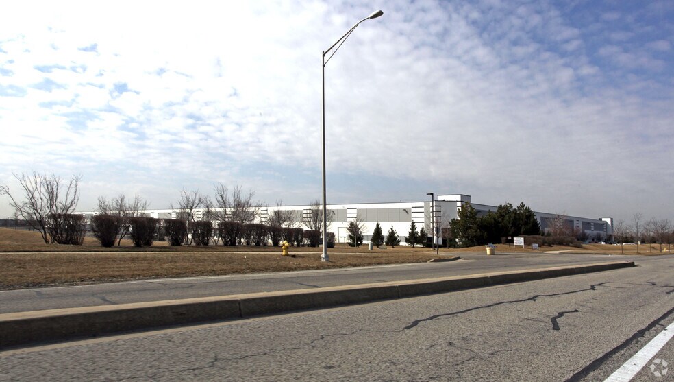 Primary Photo Of 1601 Remington Blvd, Bolingbrook Warehouse For Lease