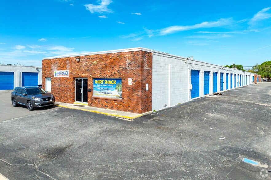 More Photos Of 1520 Peachtree St, Cocoa Self Storage For Sale