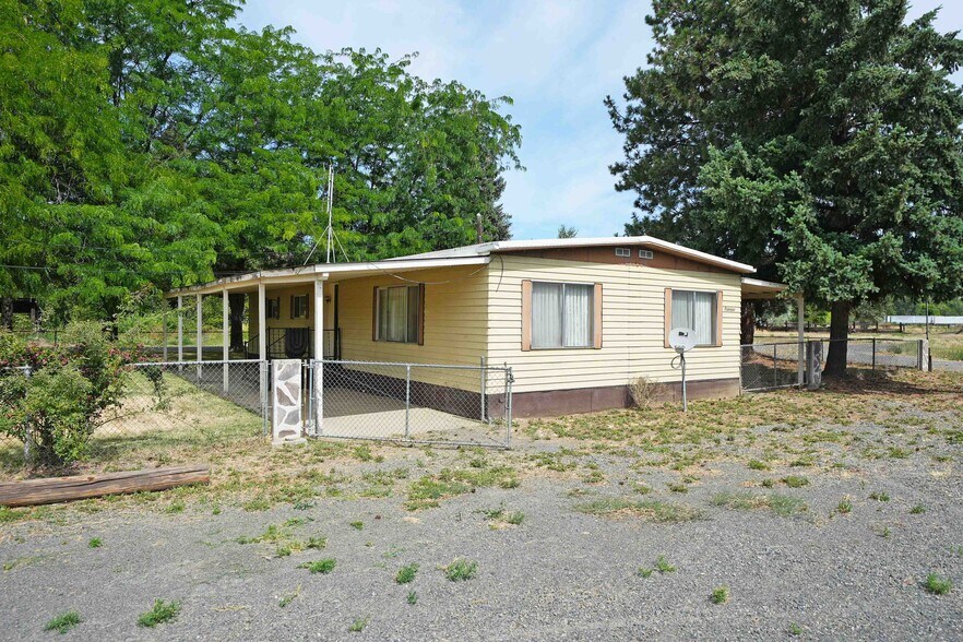 More Photos Of 1212 S Keys Rd, Yakima Land For Sale