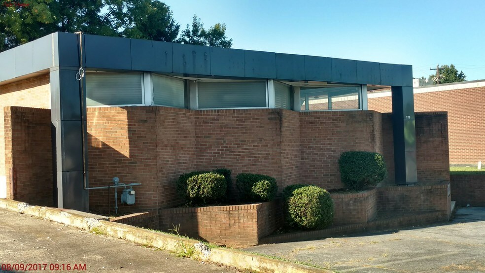 More Photos Of 1710 E Bessemer Ave, Greensboro Office For Lease