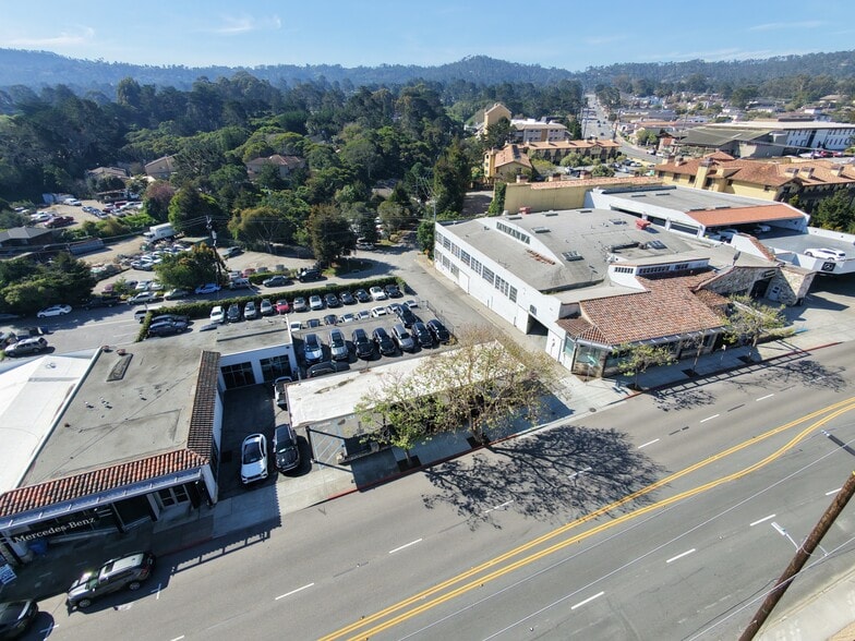 More Photos Of 498 Fremont St, Monterey Auto Dealership For Sale