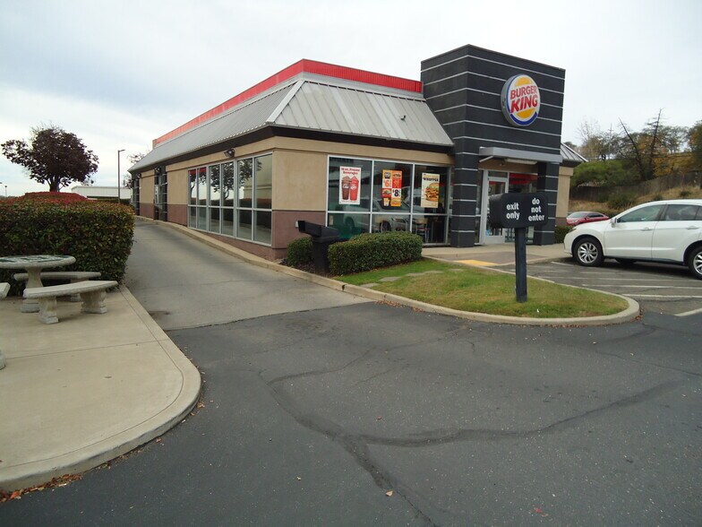 More Photos Of 11986 State Highway 88, Jackson Storefront For Lease