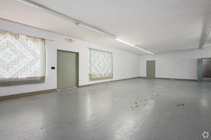 More Photos Of 9597 US Highway 29 Business, Ruffin Storefront Retail Residential For Sale