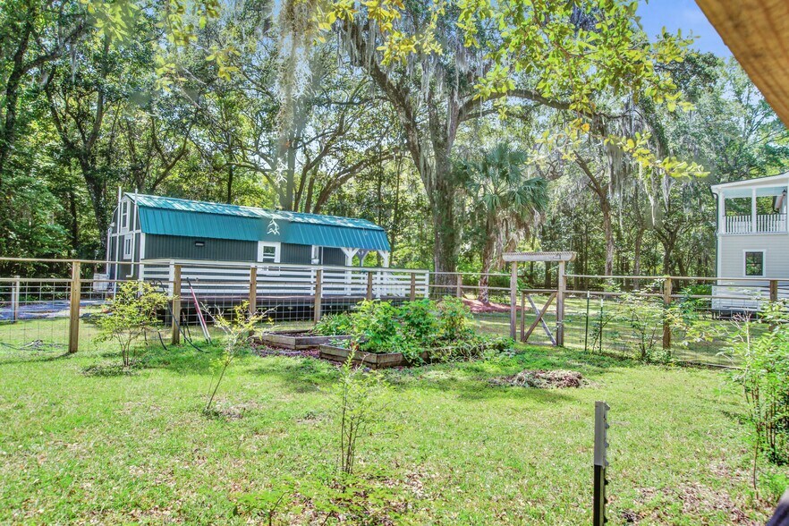 More Photos Of 3002 Edenvale Rd, Johns Island Specialty For Sale