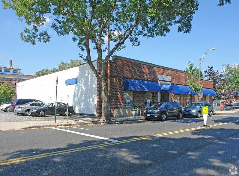 Primary Photo Of 21 Columbus Ave, Tuckahoe Storefront For Sale
