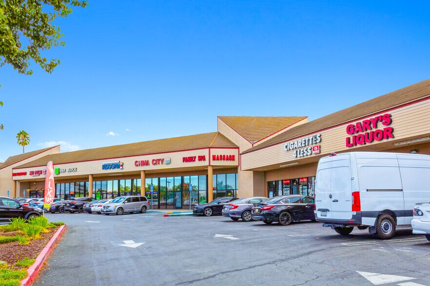 More Photos Of 2711-2799 Lone Tree Way, Antioch Unknown For Lease