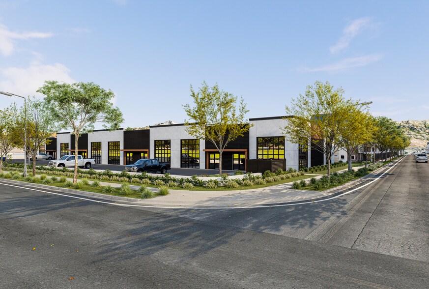 More Photos Of 1552 Boston st, Lehi Industrial For Lease