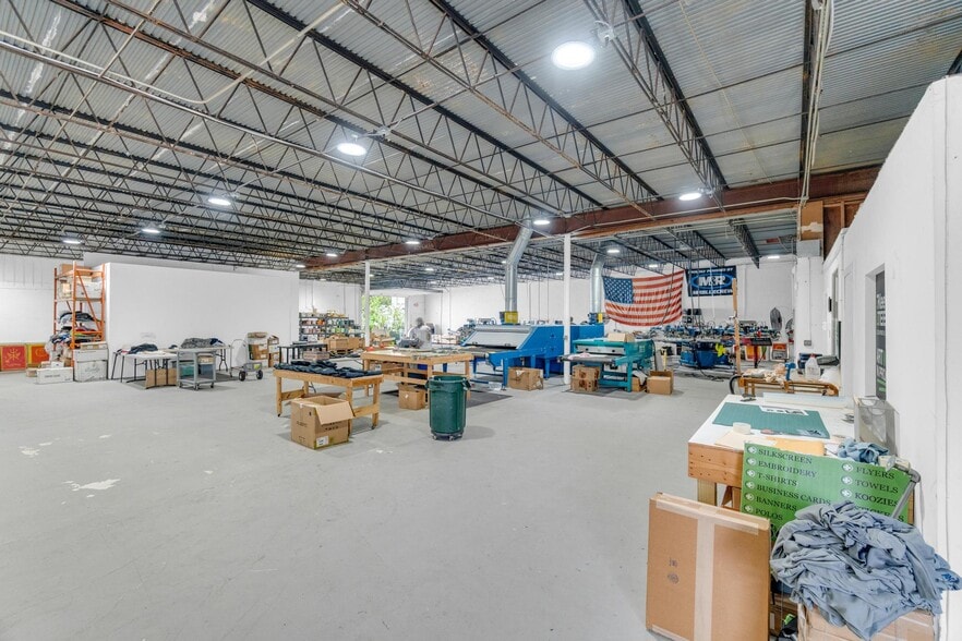 More Photos Of 821-841 NW 57th Pl, Fort Lauderdale Manufacturing For Lease