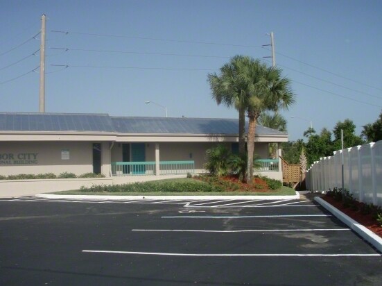 More Photos Of 3700 N Harbor City Blvd, Melbourne Office For Lease