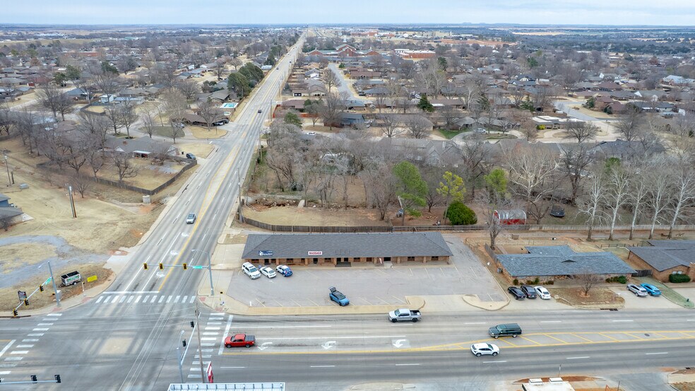 More Photos Of 1108 N Washington St, Weatherford Medical For Sale