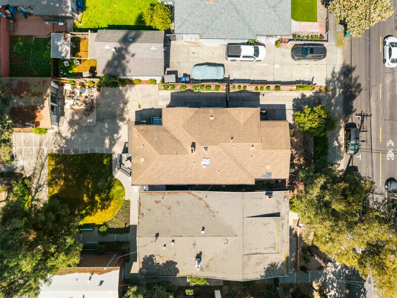 More Photos Of 22427 Montgomery St, Hayward Congregate Senior Housing For Sale