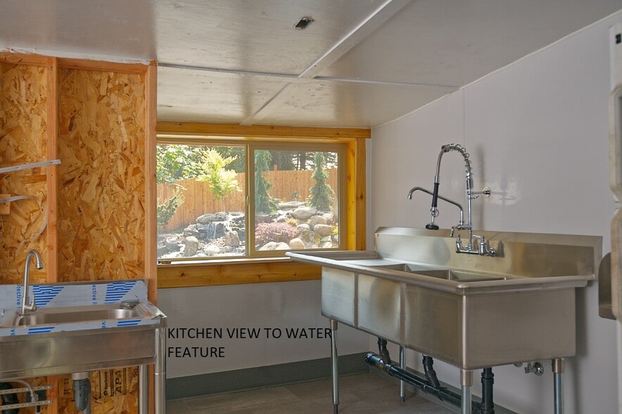 More Photos Of 740 E St, Washougal Specialty For Lease