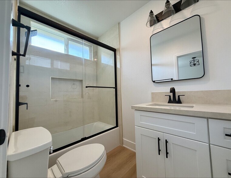 More Photos Of 339 N McDonnell Ave, East Los Angeles Multifamily For Sale