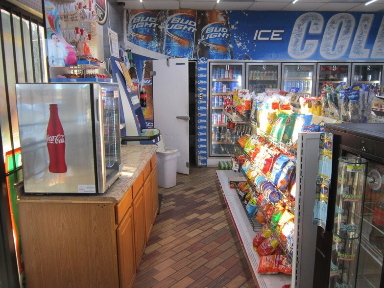 More Photos Of 2301 Lackey St, Lumberton Convenience Store For Sale