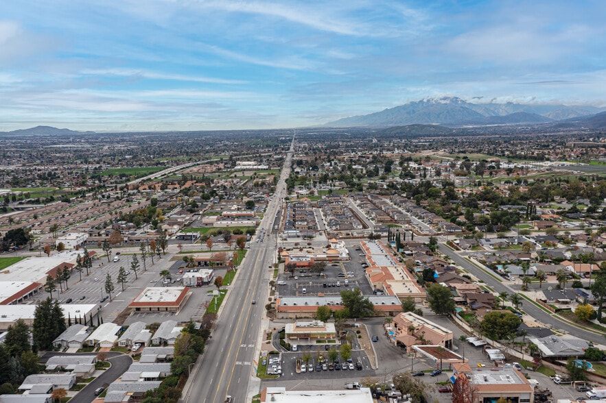 More Photos Of 3644-3694 E Highland Ave, Highland General Retail For Sale