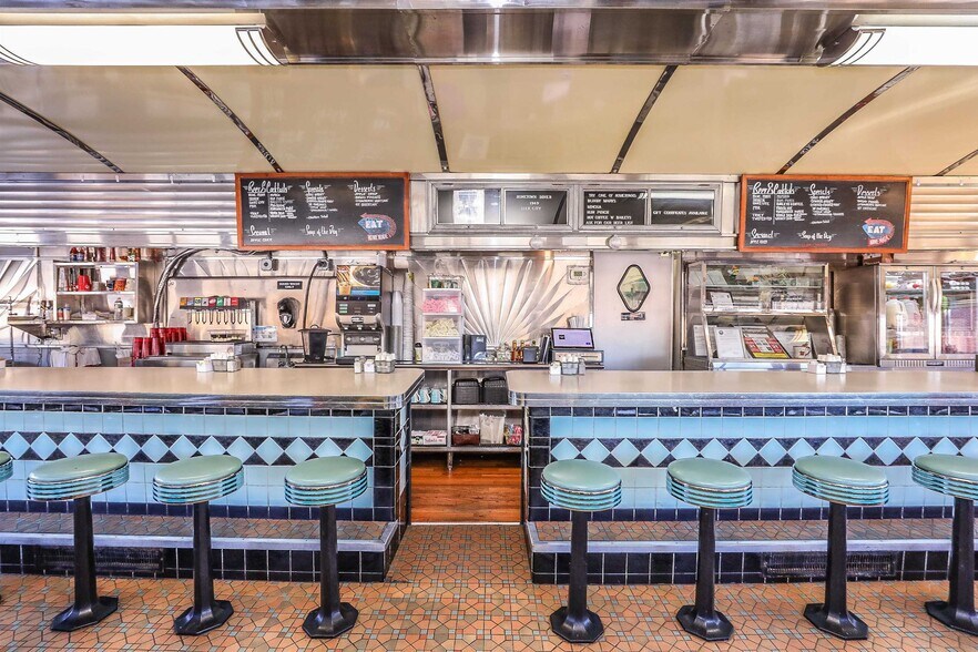 More Photos Of 1421 NH Route 119, Rindge Restaurant For Sale