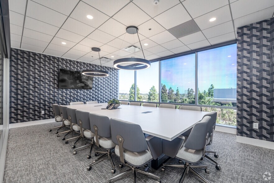 More Photos Of 2301-2321 Rosecrans Ave, El Segundo Office For Lease