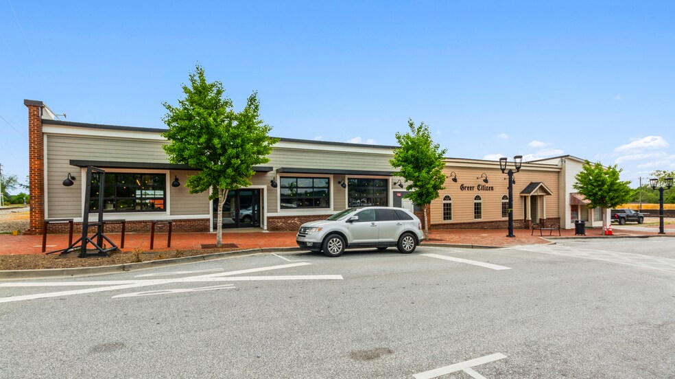 More Photos Of 317 Trade St, Greer Storefront Retail Office For Sale