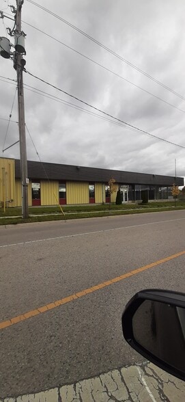 More Photos Of 510 First St, London Warehouse For Sale