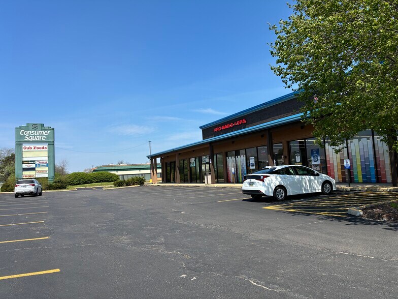 Primary Photo Of 5537-5597 Salem Ave, Dayton Unknown For Lease