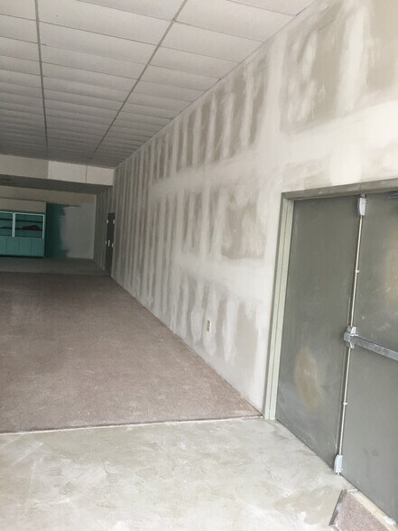 More Photos Of 10065 US Highway 129, Live Oak Freestanding For Sale