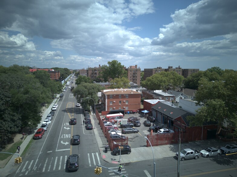 More Photos Of 600 Clarkson Ave, Brooklyn Auto Repair For Lease