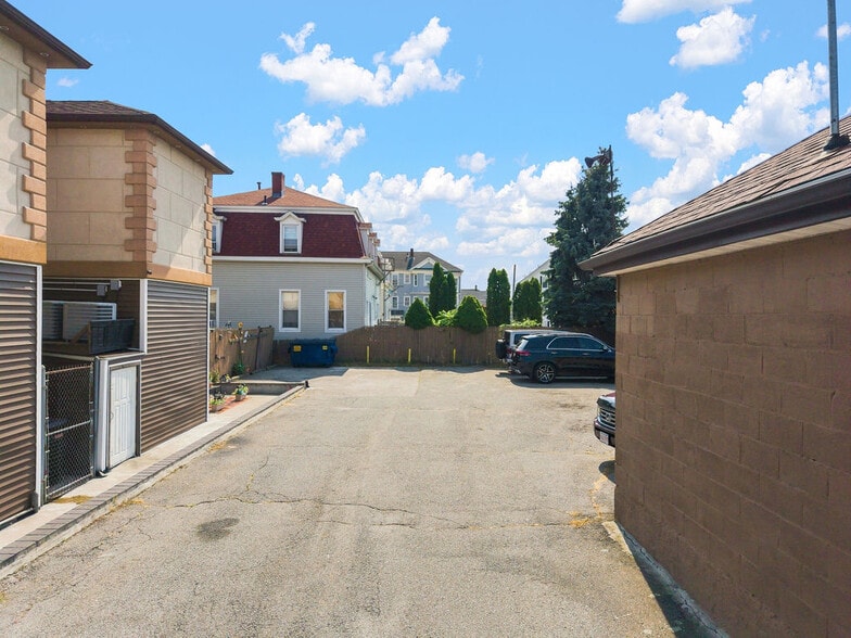 More Photos Of 491 Brayton Ave, Fall River Apartments For Sale